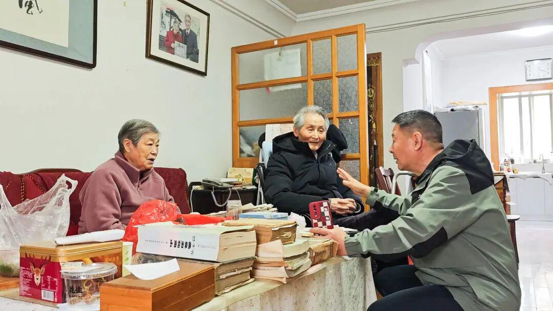 八旬伉俪守匠心，非遗脉饮传仁心 ——《雷锋》杂志社专访许氏整脉饮第六代传人许先梅、王桂芳夫妇